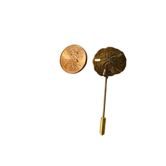 Vintage Goldtone Coppertone 2"l Stick Pin Sand Dollar Design (3/4") - Picture 4 of 16